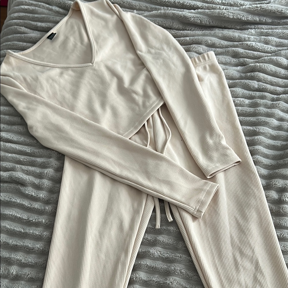 SHEIN Beige Ribbed Knit Top